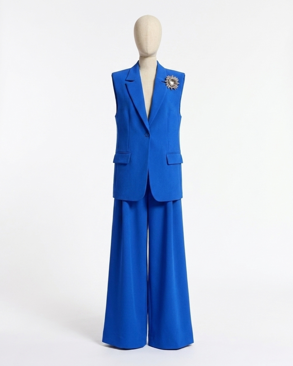 NEW ESSENTIEL ANTWERP dolan sleeveless blazer in blue